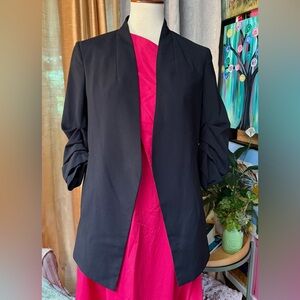 Elegant Black Kenneth Cole Flyaway 3/4 Rouched Sleeve Blazer Size Medium
